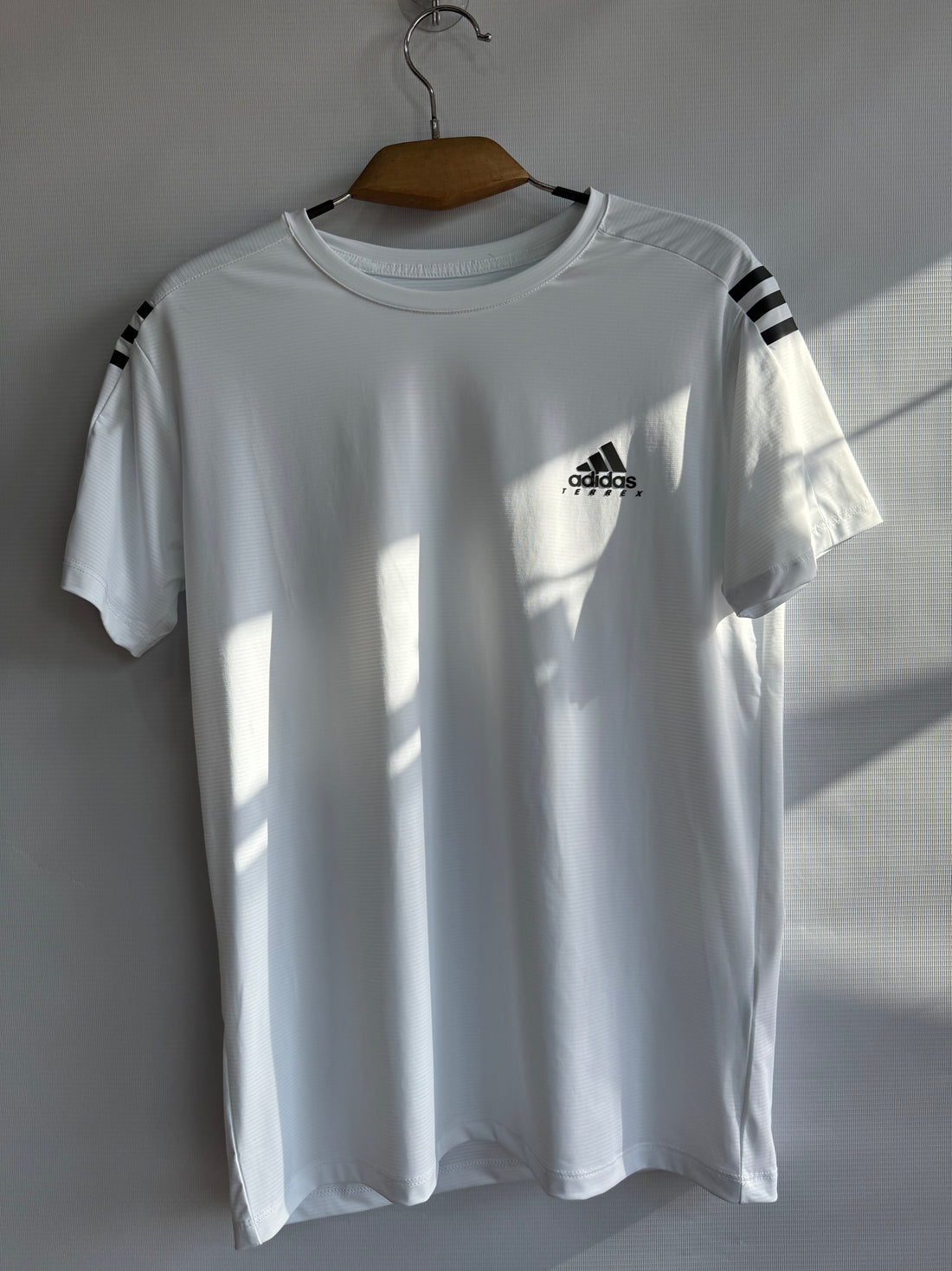 ADDS 3 STRIPES DRY-FIT TEE